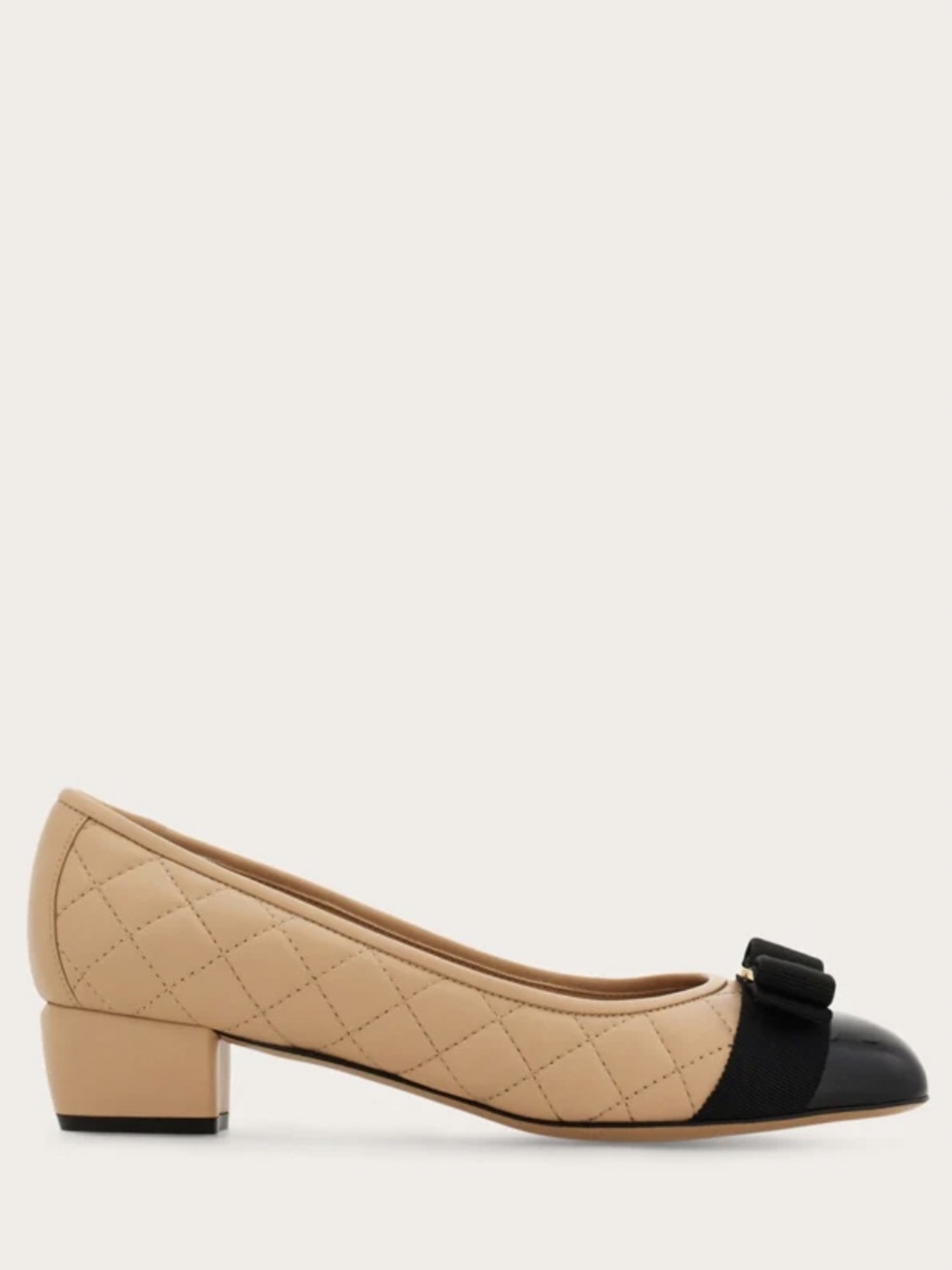 NIB! Salvatore Ferragamo Quilted Two-Tone Pump Beige New Bisque Black Old Money